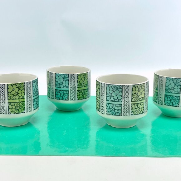 Vintage 60s Broadhurst England mugs, cream teal green, Corinth pattern, set of 4 - Picture 4 of 9